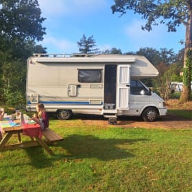 6p Ford alcove uit 1995