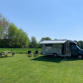 Integraal zeer ruime camper Mercedes Burstner 2020