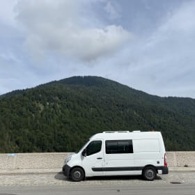 Betsy – Opel Movano 2017