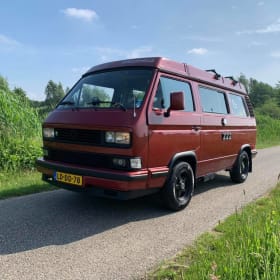 4-person Westfalia campervan from 1990
