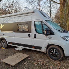 NEW Dreamer camper five from 2022 - family camper van