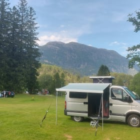 Compacte en gezellige 3p Opel Movano camperbus 