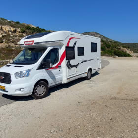 4p Challenger met queensbed, AIRCO en krachtige 170 PK motor!