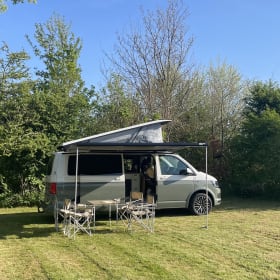 Woodpecker  – Volkswagen Transporter T6.1 L2 Woodpecker kampeerbus 4p 