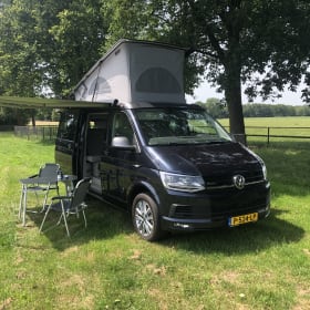 Luxe 4WD VW California (2019)