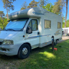 Funshine – Funshine - compact on the outside, big on the inside 🌞🚐