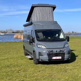 Lemice – 4p Fiat campervan uit 2026