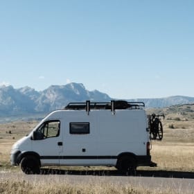 Busje – Self-build camper van for your outdoor adventures! 