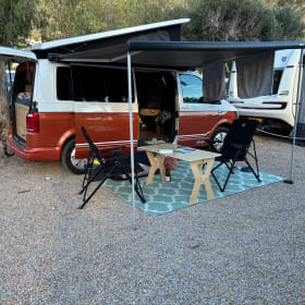 Amigo – 4-person Volkswagen campervan from 2025