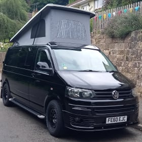 Campo – VW T5 mit langem Radstand und 4 Schlafplätzen ab Baujahr 2010
