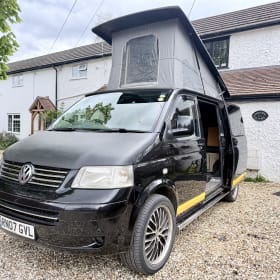 Gulliver  – 4 berth Volkswagen campervan from 2007