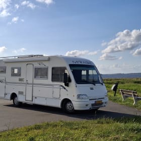 Complete spacious camper Fiat Ducato Mirage 6 persons