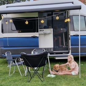 Blue Horizon – 4p Volkswagen bus from 2023