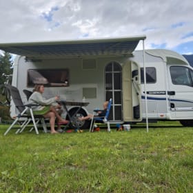 Cosyhomy – Renault 4p semi-intégré de 2007