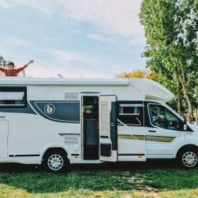 Kayona – NEW LUXURY 5p Benimar Cocoon 463 - 2023