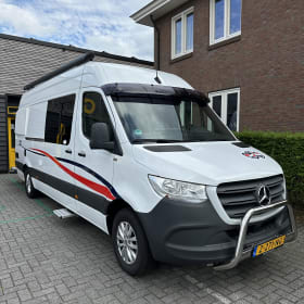 2p Mercedes-Benz bus from 2019 Newly built 