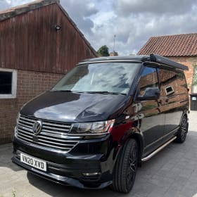 * Automatic* 4 berth VW camper with all mod cons