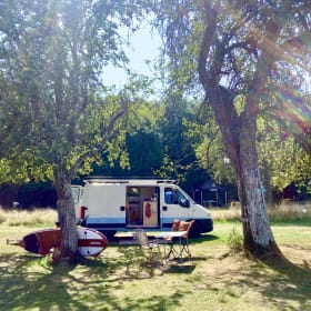 Batmobile  – 2p Peugeot campervan uit 2004