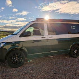 Vanziet – Custom Converted 4 Berth T6 - perfect for your next adventure 