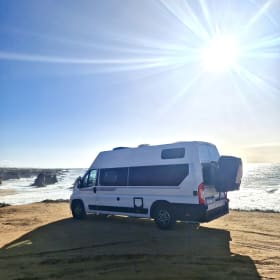 Luxe & vrijheid op wielen: comfortabele Bavaria voor 2-4 personen 