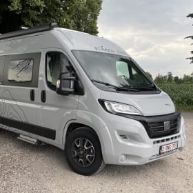 Nieuwe 4 pers. Etrusco 600BB - Fiat Ducato