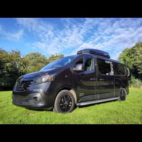 Mooi – 2 berth Renault campervan from 2018