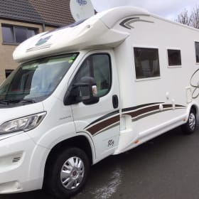 Start your freedom – Geräumiger MC Louis Sovereign 80 Semi-Integral