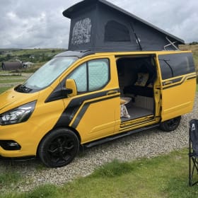 Bumblebee – 4 berth Ford campervan from 2019