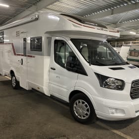 Luxe, moderne familiecamper