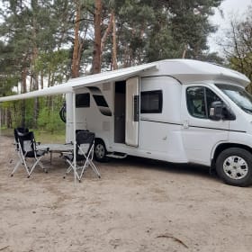 Sst – 4p Hobby semi-integrated uit 2022