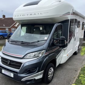 Annie T – 6 berth Autotrail alcove from 2018