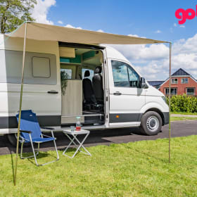 Fluistercamper – 100 % elektrischer VW Crafter, 2 Personen, Innenausstattung 2023