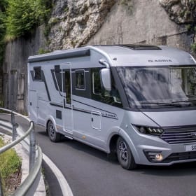 Adria Sonic Supreme 700 DL 9 DSG – New Adria Sonic Supreme 700DL 180 HP 9DSG (2024)