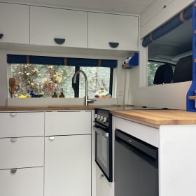 FRIDA – Brandneuer Crafter, umgebaut von Routegoesting 