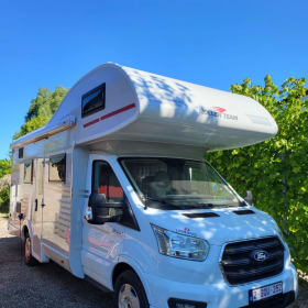 7p Ford alcove uit 2025