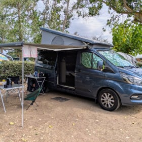 4p Ford Campervan ab 2022