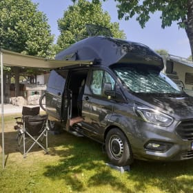 Kompaktcamper Westfalia Ford Nugget PLUS Automatik MIT WC
