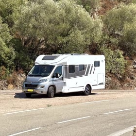 4p Carado semi-integrated uit 2024