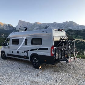 NIO – Nieuwe VAN/Camper, genieten met twee in de natuur!