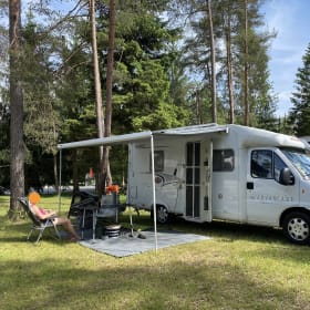 Huisbus  – 3p Dethleffs semi-integrated from 2006