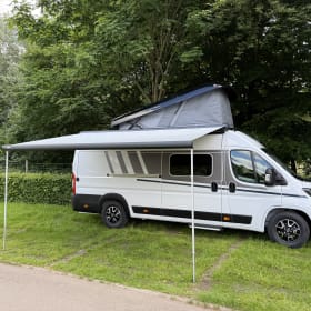 Camper Carado 4p con tetto a soffietto 