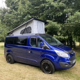 Stan – 4-persoons Ford Transit Custom Campervan