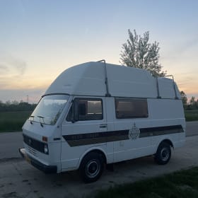 Sven  – 4p Volkswagen alcove from 1979