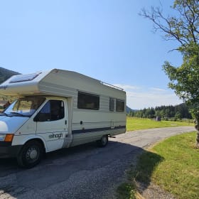 Ons oude trouwe campertje – 4p Elnagh alcove from 1993