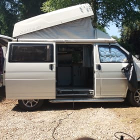 Bully – 4p Volkswagen bus uit 1992