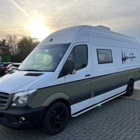 Moosie – Mercedes Sprinter from 2015