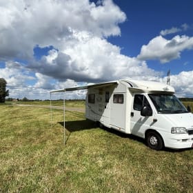 Vrijbuiter – Fijne LMC camper