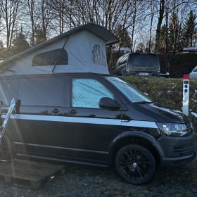 Free Your Mind  – Ga op avontuur met deze Volkswagen T6 Camper (2018)