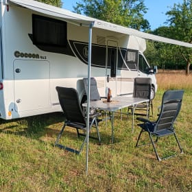 4 persoons  Ford  Benimar cocoon 463 half integraal uit 2022