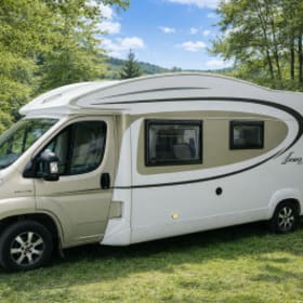 2 - 4 persoons Bürstner 160 pk halfintegraal (2013)